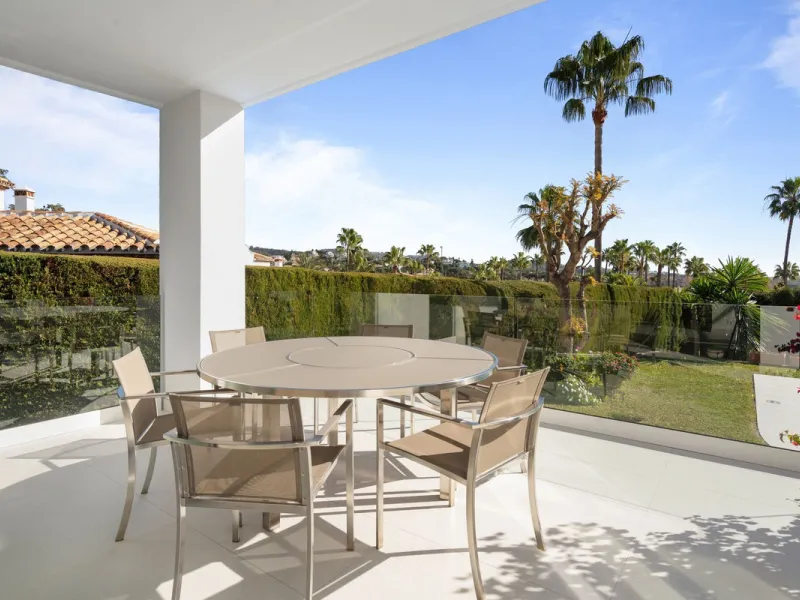 Spectacular Fully Renovated Villa with Sea Views in Elviria