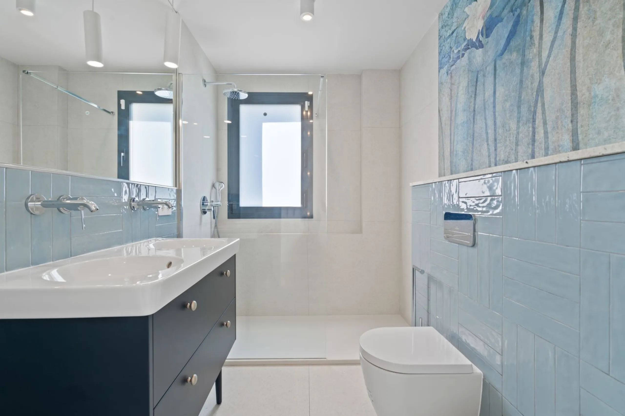 Spectacular Fully Renovated Villa with Sea Views in Elviria
