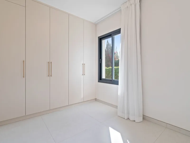 Spectacular Fully Renovated Villa with Sea Views in Elviria