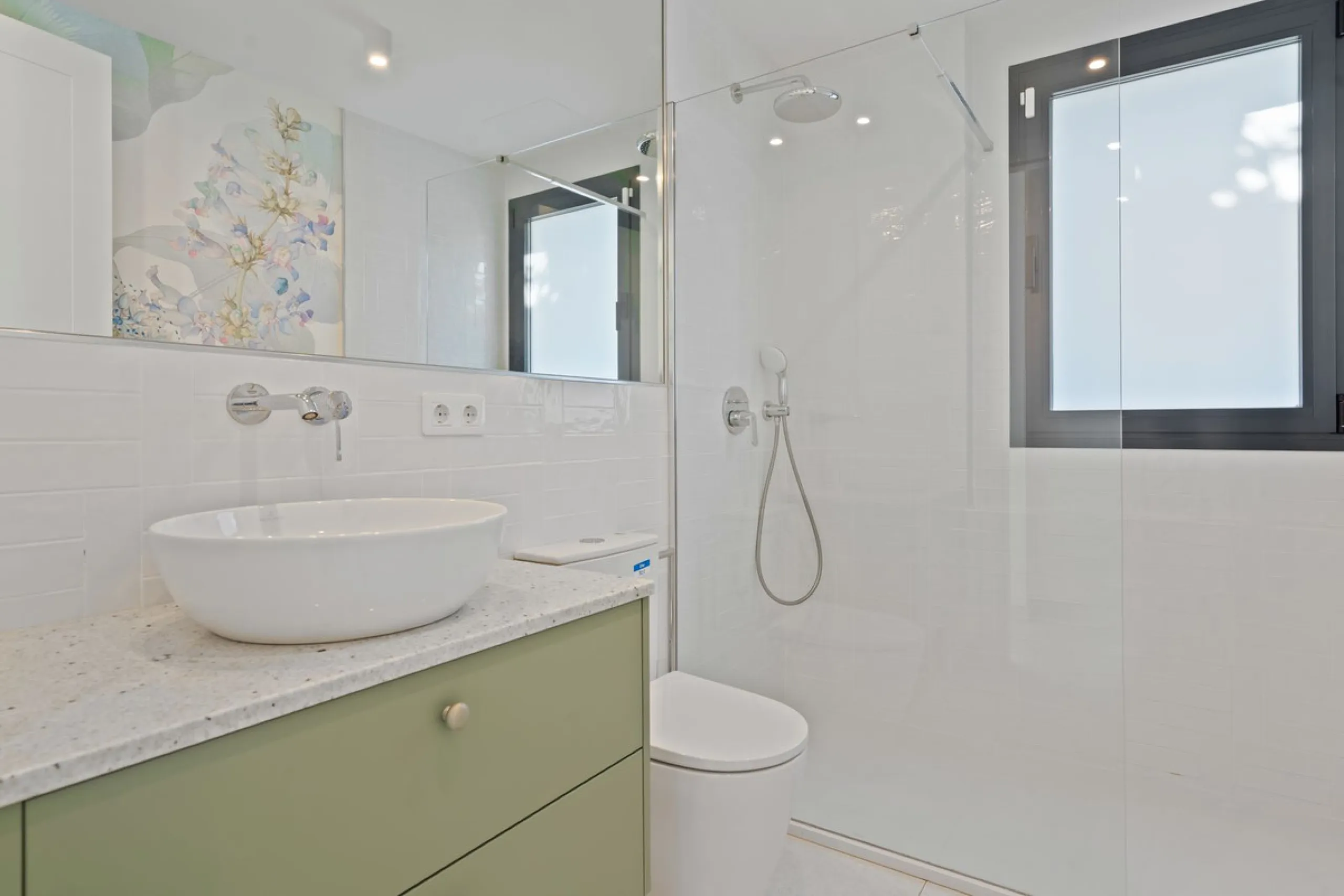 Spectacular Fully Renovated Villa with Sea Views in Elviria