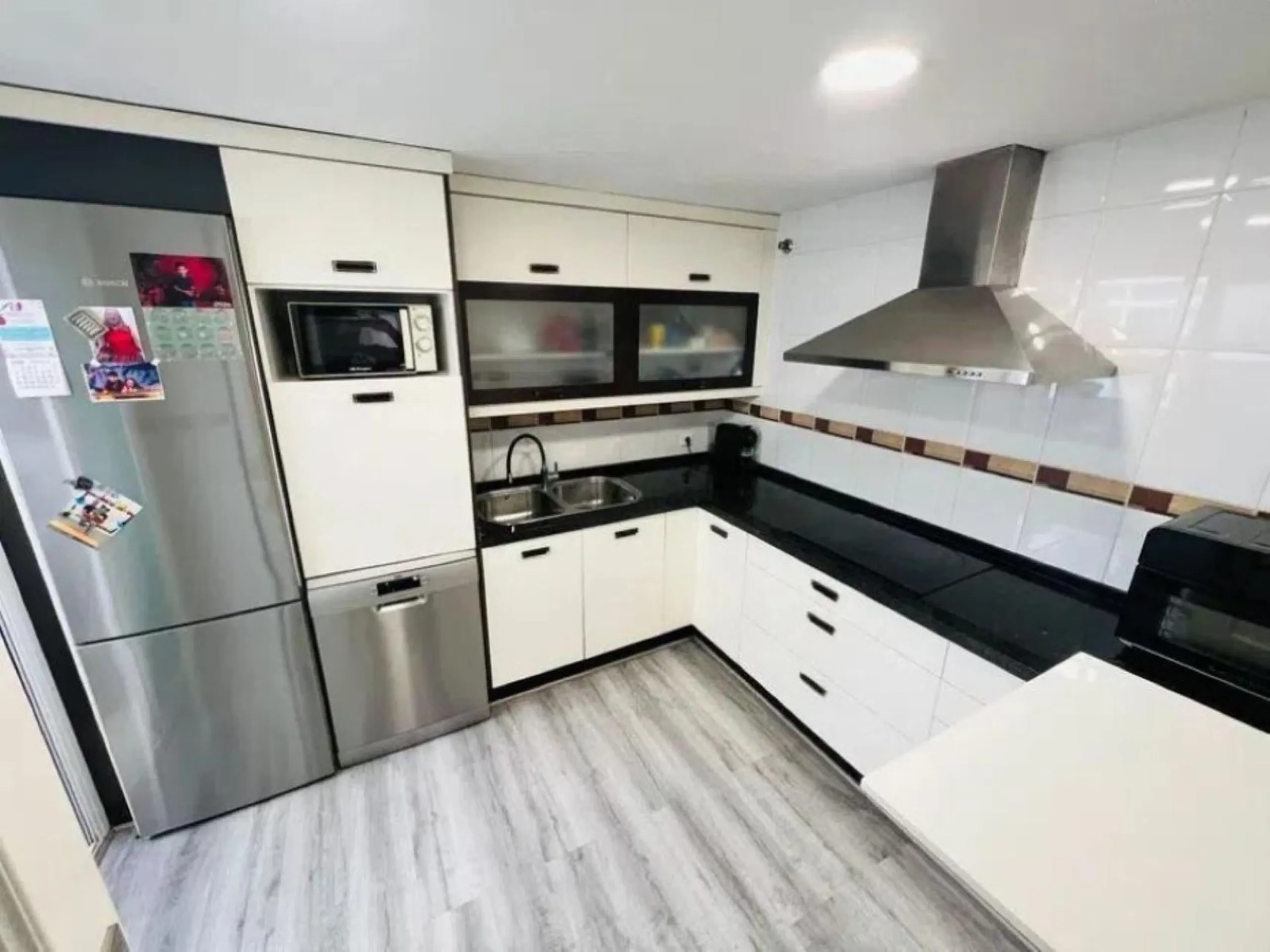 Апартамент средний этаж, Estepona, Costa del Sol