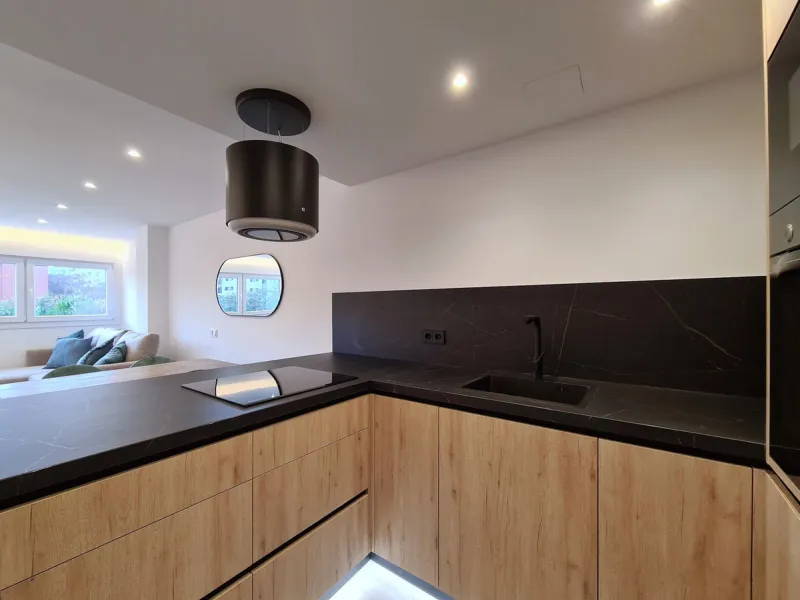 FANTASTIC 3-BEDROOM APARTMENT IN ESTEPONA!!
