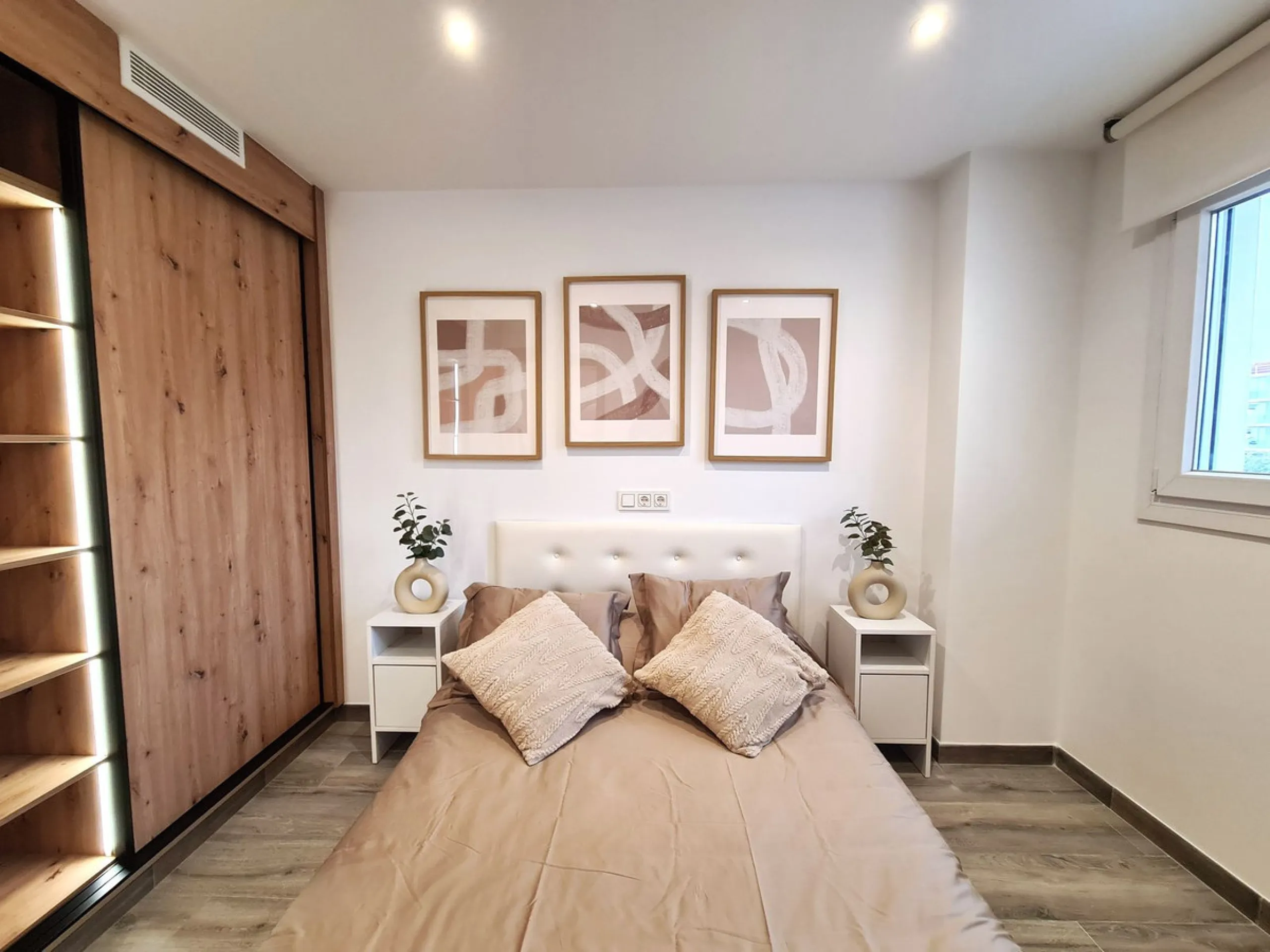 FANTASTIC 3-BEDROOM APARTMENT IN ESTEPONA!!