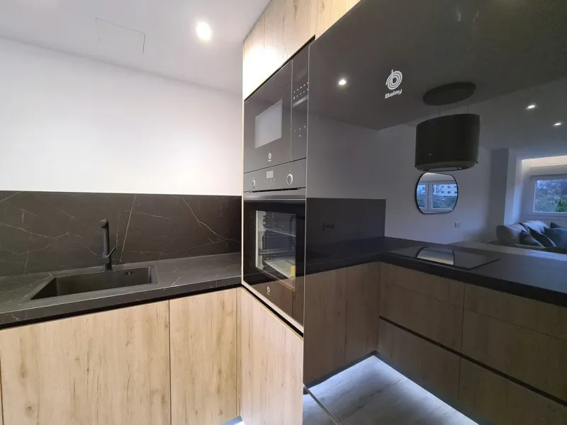 FANTASTIC 3-BEDROOM APARTMENT IN ESTEPONA!!
