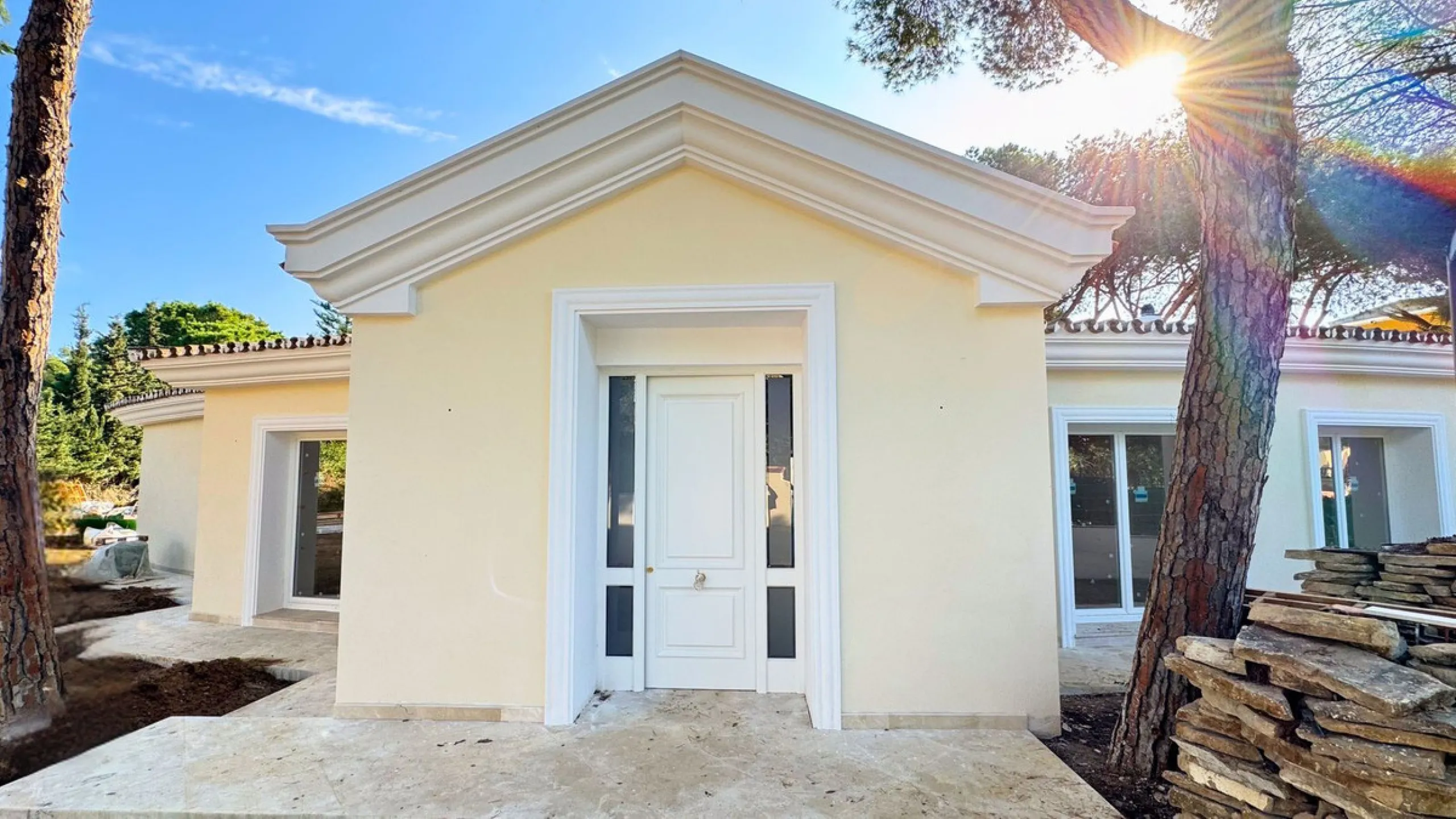 One Level Villa in one of the most sought-after areas of Las Chapas!