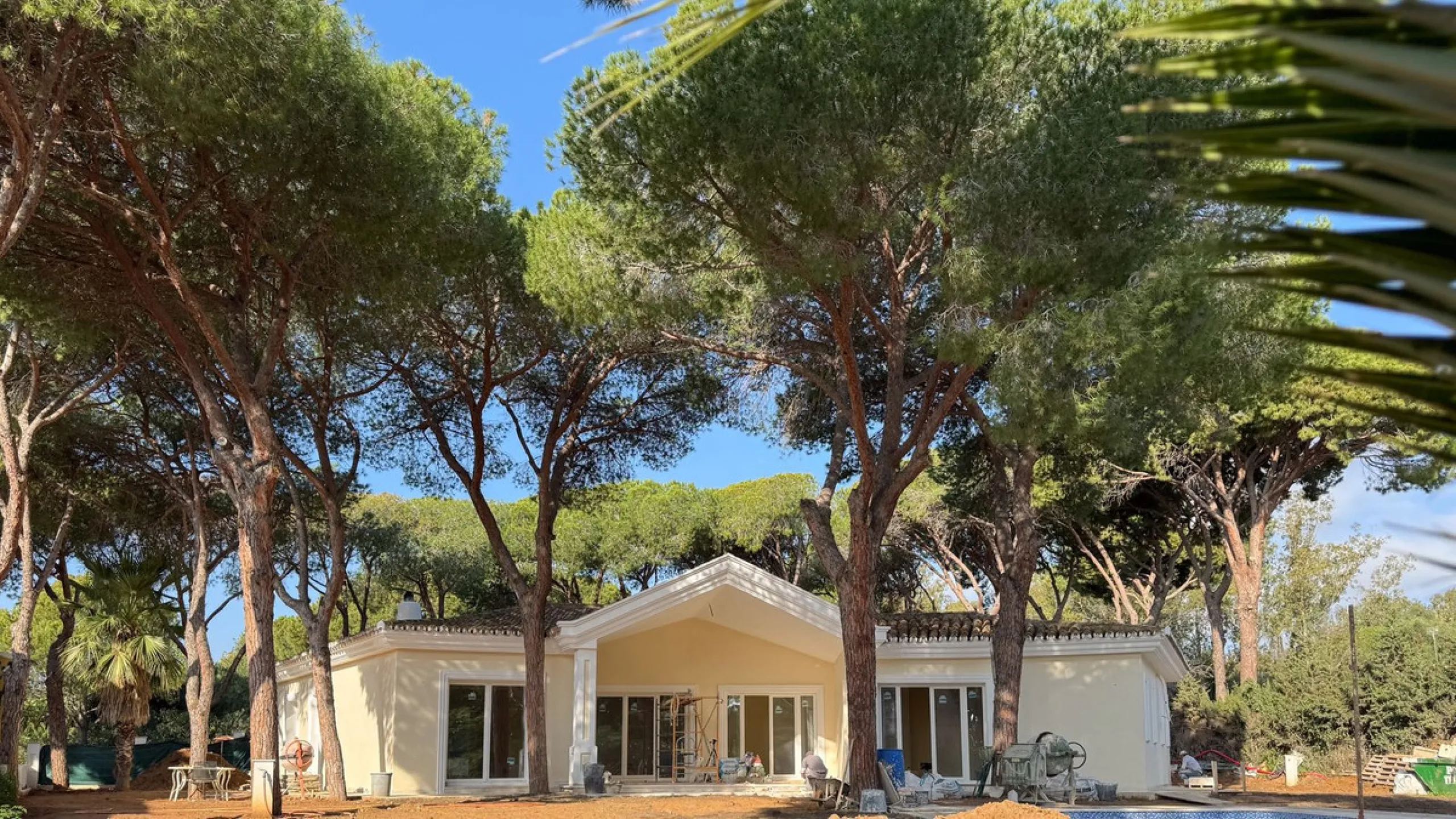 One Level Villa in one of the most sought-after areas of Las Chapas!