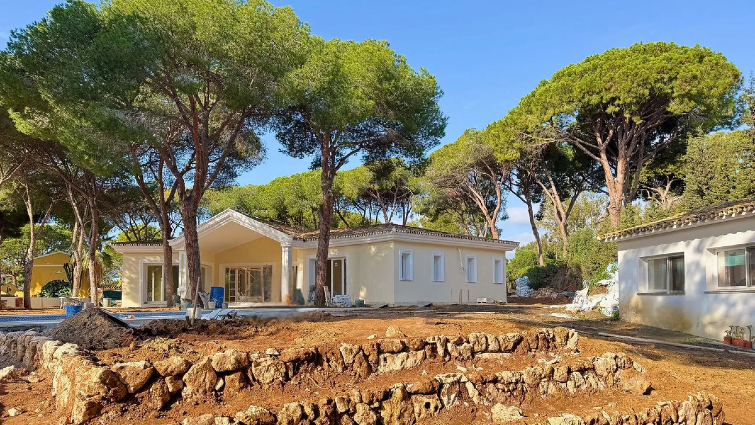 One Level Villa in one of the most sought-after areas of Las Chapas!