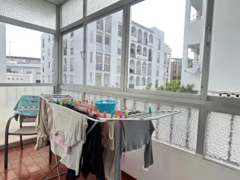 Middle Floor Apartment, Estepona, Costa del Sol.