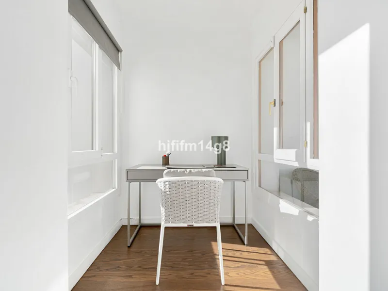 Apartment - Penthouse Duplex в продаже в Marbella, Málaga. В доме 5 спален и 4 ванных комнат. Площадь дома 166 м²