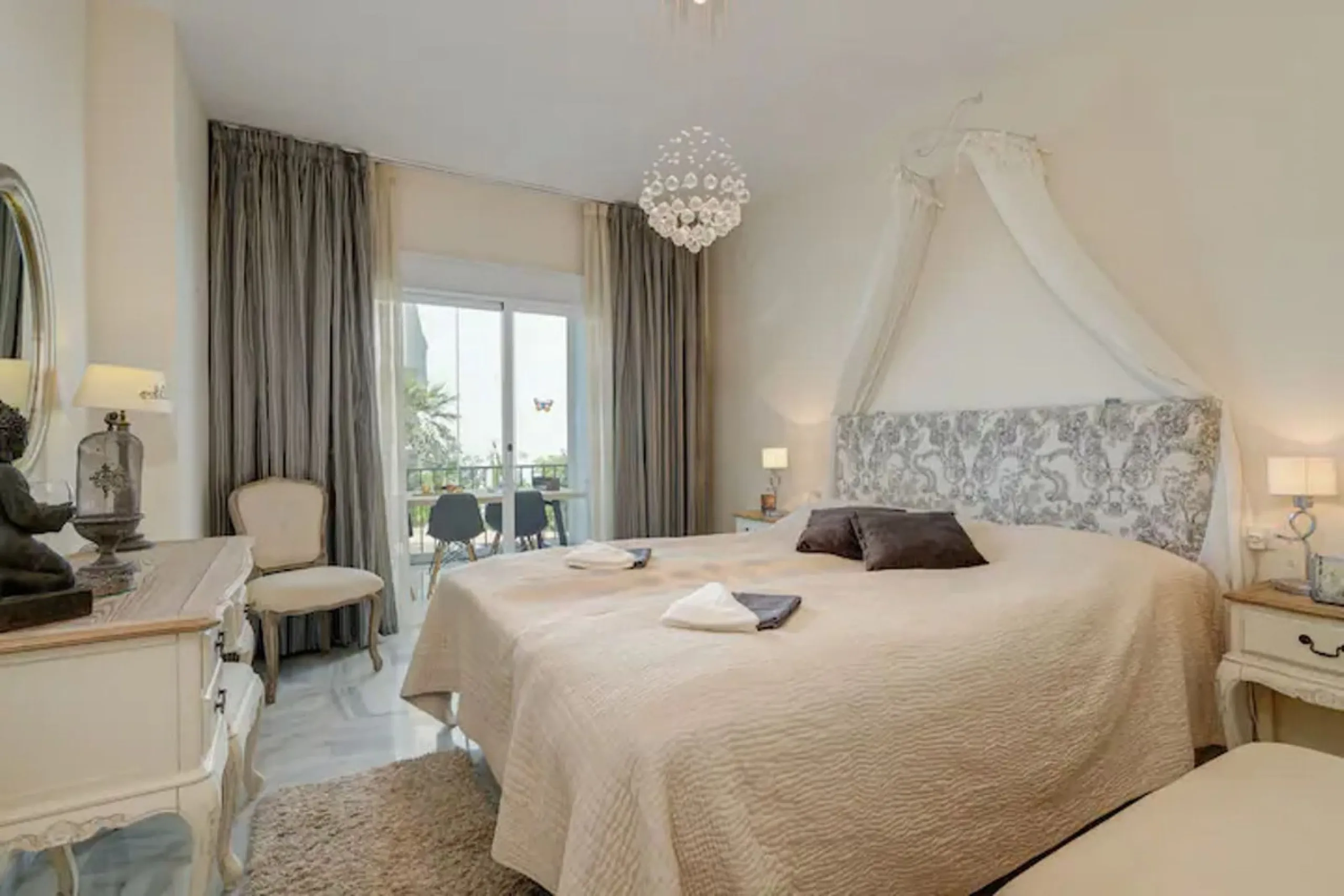 Apartment - Ground Floor Apartment в продаже в Mijas, Málaga. В доме 3 спален и 2 ванных комнат. Площадь дома 119 м²