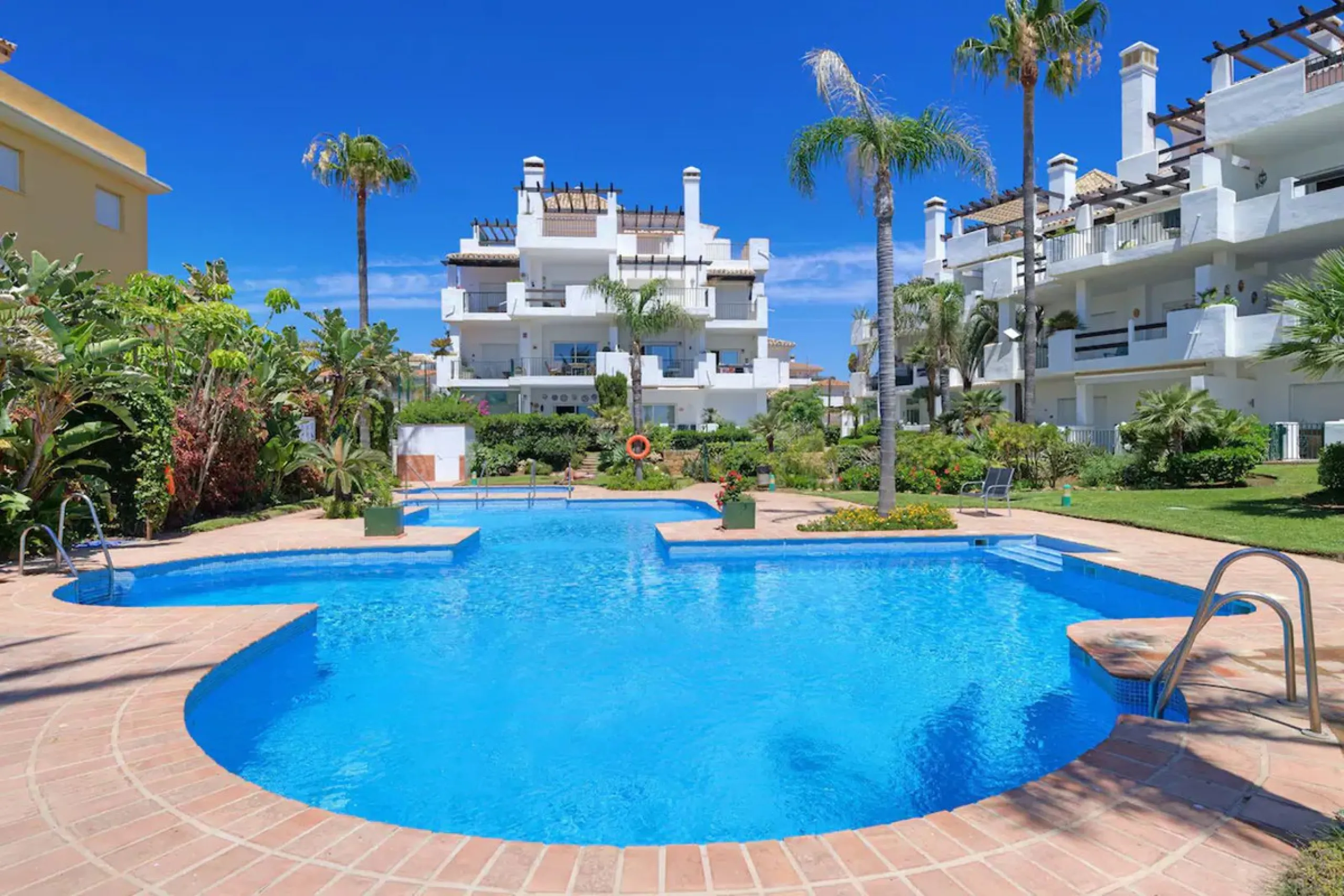 Apartment - Ground Floor Apartment в продаже в Mijas, Málaga. В доме 3 спален и 2 ванных комнат. Площадь дома 119 м²