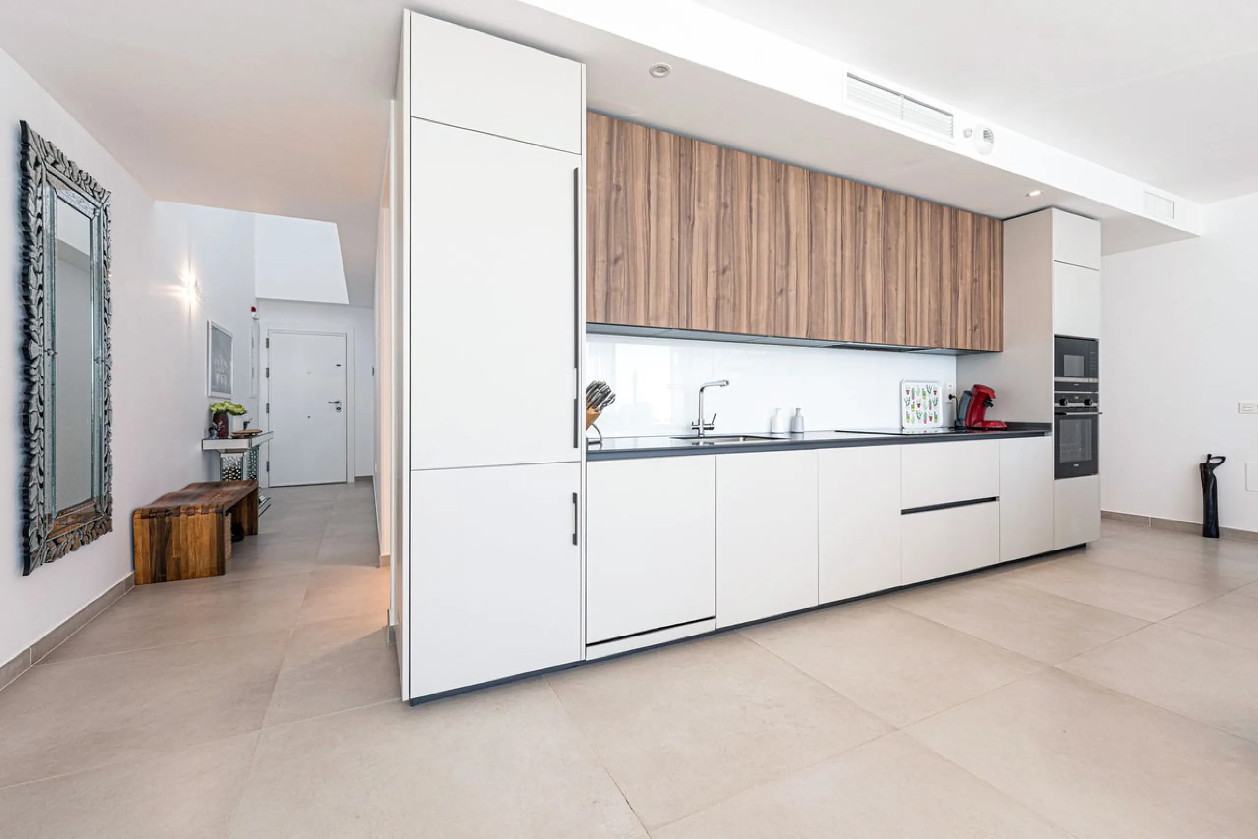 Apartment - Penthouse Duplex в продаже в Benalmadena, Málaga. В доме 3 спален и 2 ванных комнат. Площадь дома 155 м²