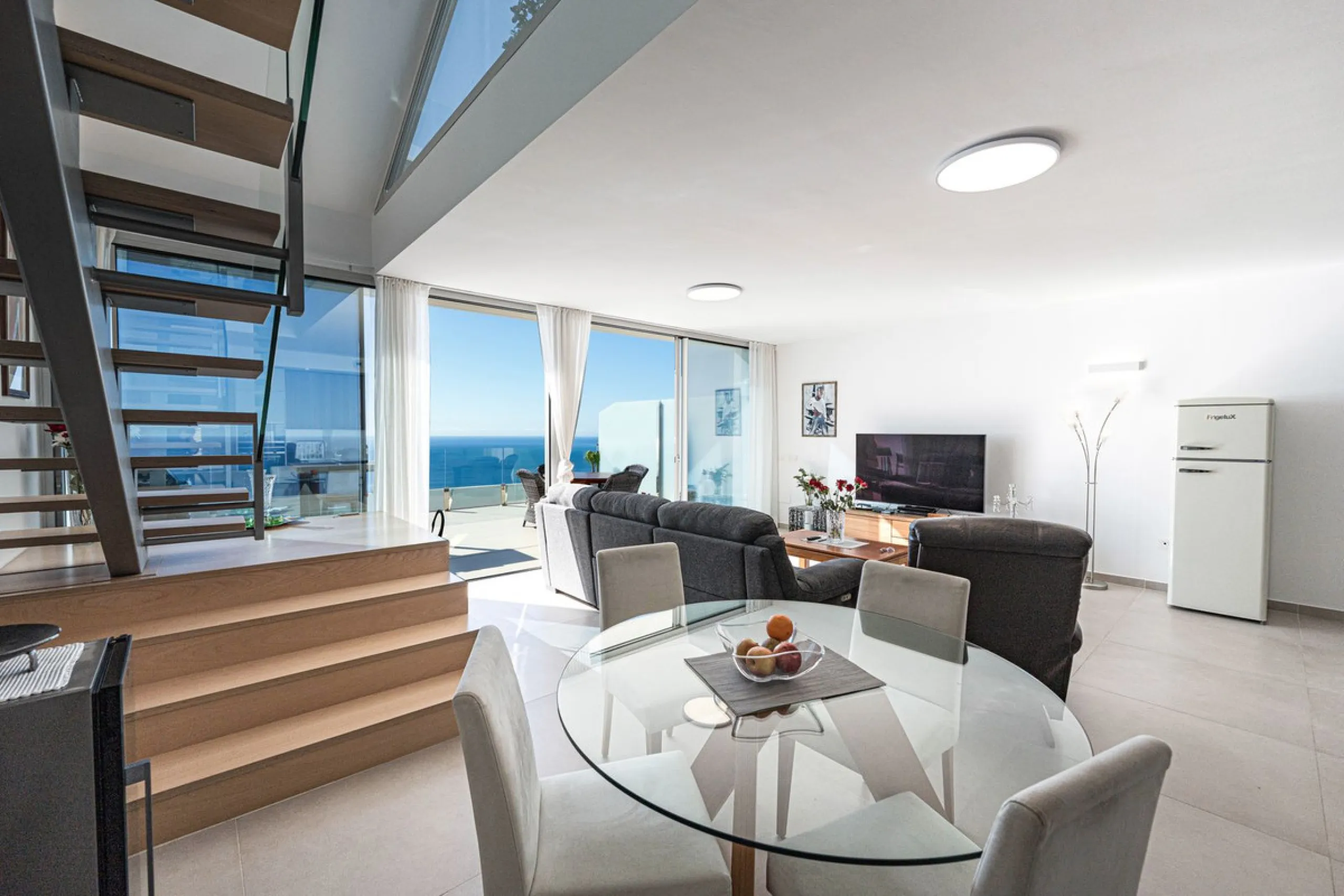 Apartment - Penthouse Duplex в продаже в Benalmadena, Málaga. В доме 3 спален и 2 ванных комнат. Площадь дома 155 м²