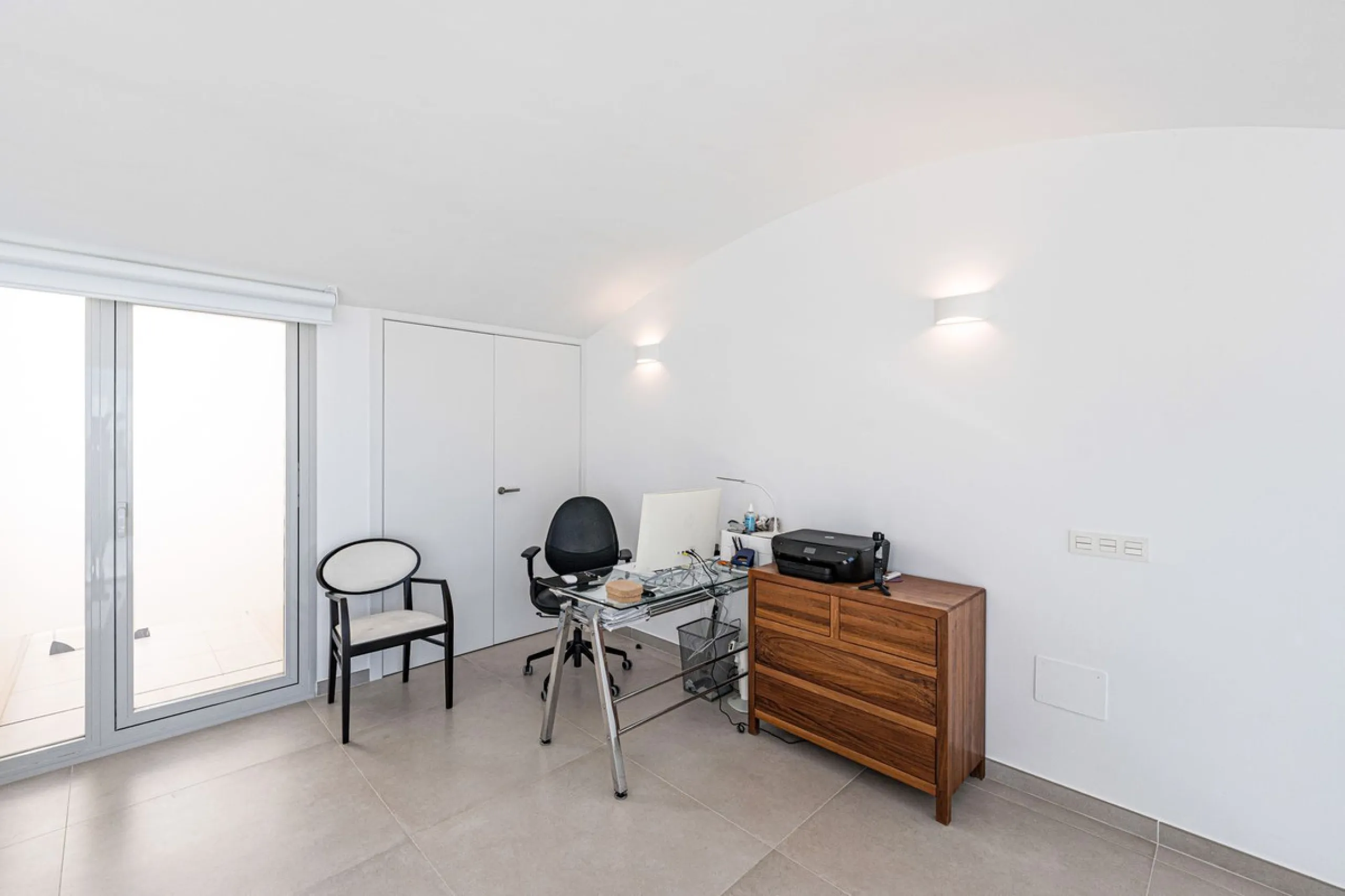 Apartment - Penthouse Duplex в продаже в Benalmadena, Málaga. В доме 3 спален и 2 ванных комнат. Площадь дома 155 м²