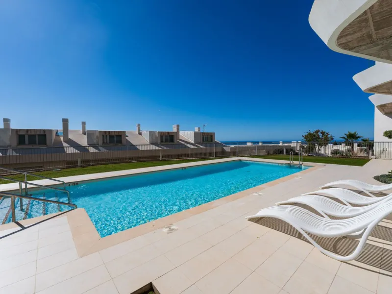 Apartment - Penthouse Duplex в продаже в Benalmadena, Málaga. В доме 3 спален и 2 ванных комнат. Площадь дома 155 м²