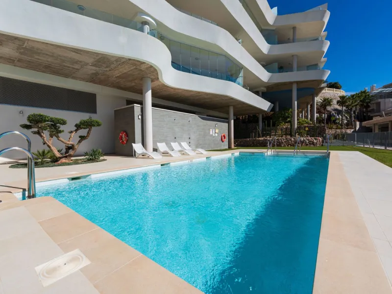 Apartment - Penthouse Duplex в продаже в Benalmadena, Málaga. В доме 3 спален и 2 ванных комнат. Площадь дома 155 м²