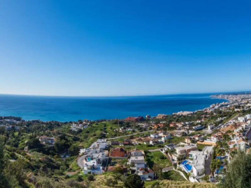 Apartment - Penthouse Duplex в продаже в Benalmadena, Málaga. В доме 3 спален и 2 ванных комнат. Площадь дома 155 м²