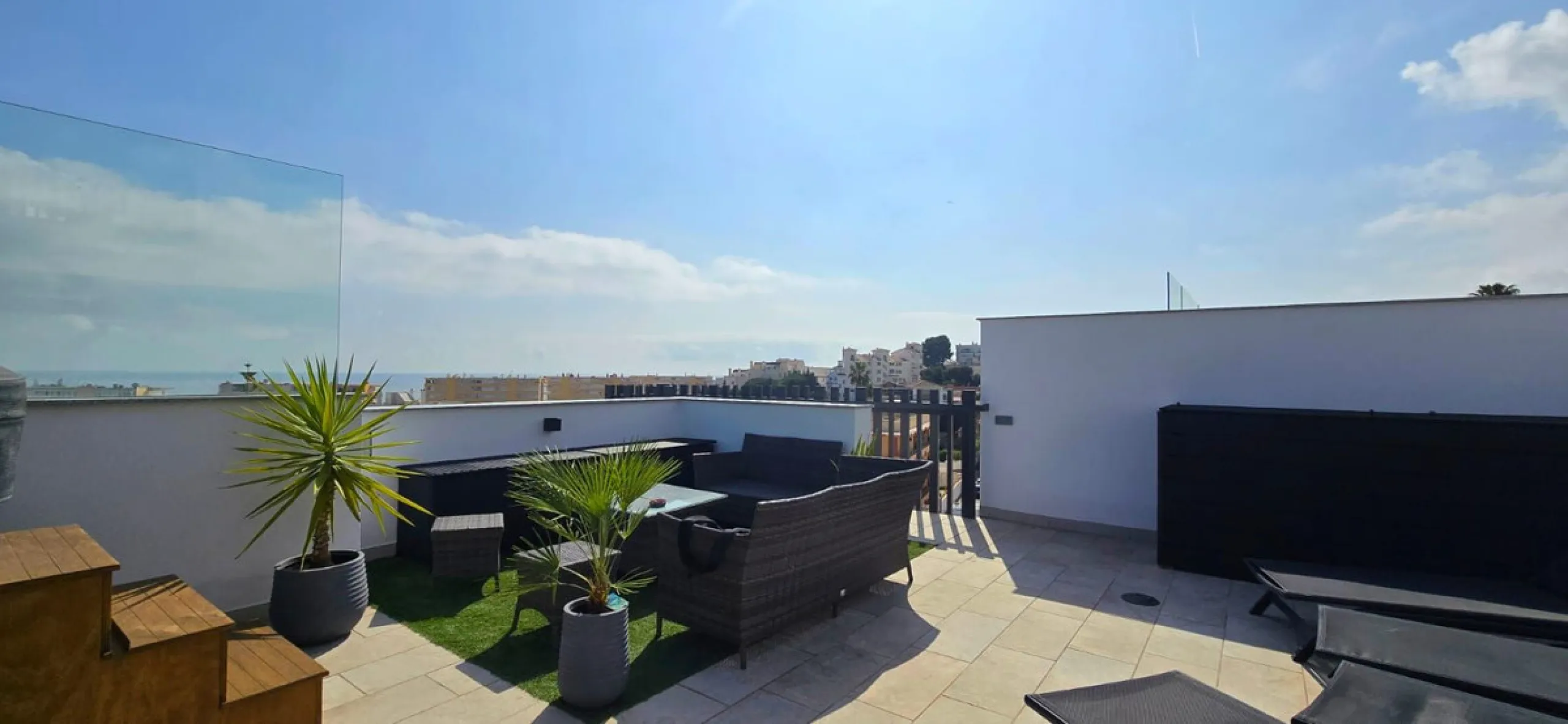 Penthouse for Sale in Torremolinos with Sea Views and Private Solarium