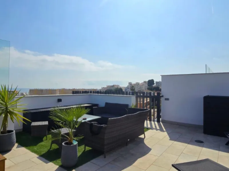 Penthouse for Sale in Torremolinos with Sea Views and Private Solarium