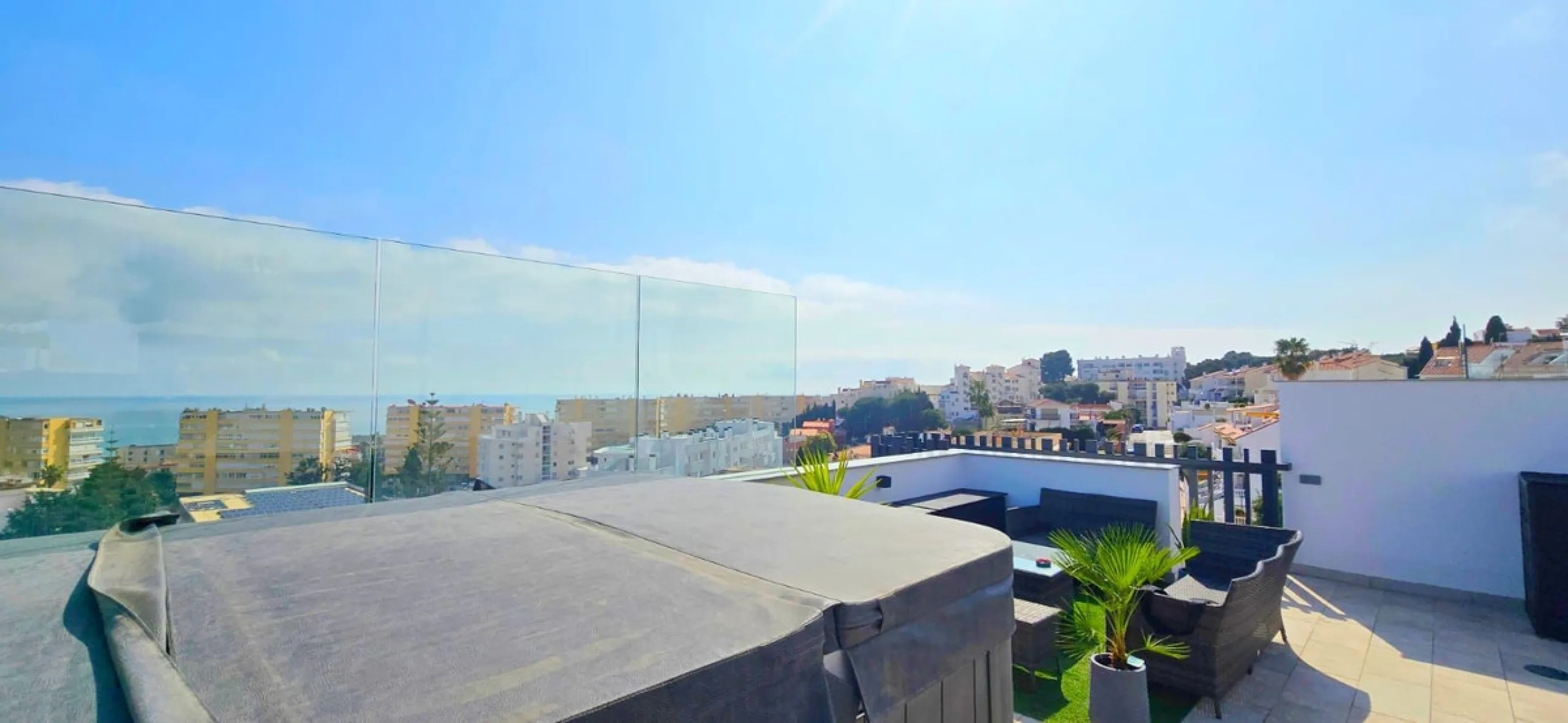 Penthouse for Sale in Torremolinos with Sea Views and Private Solarium