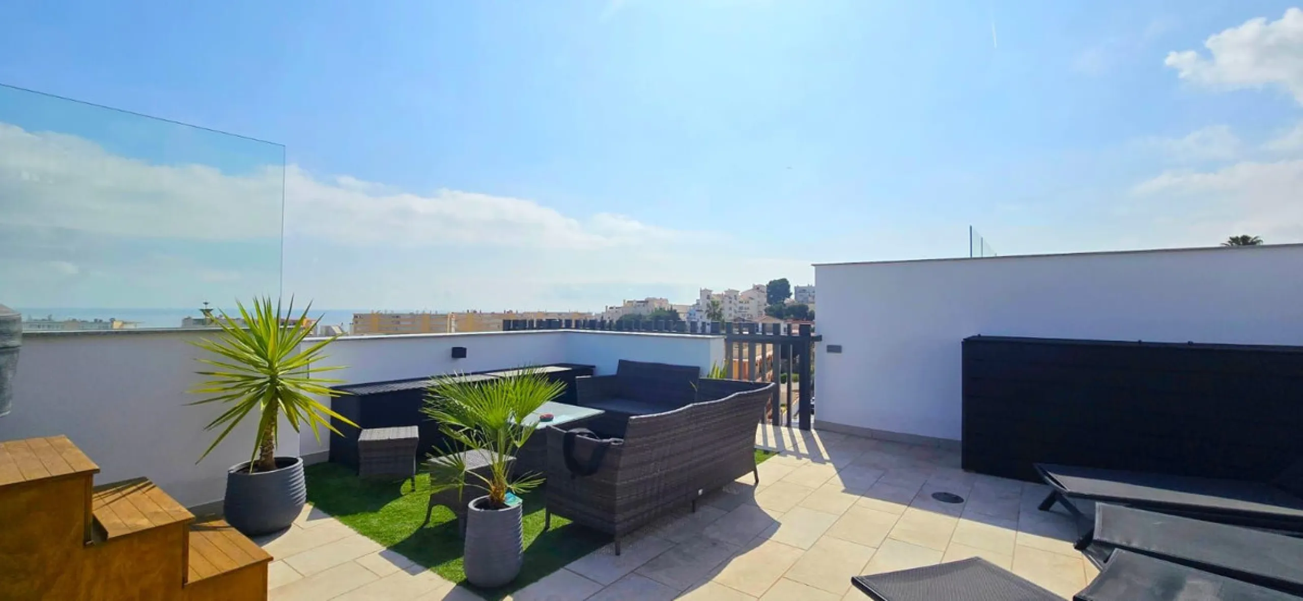 Penthouse for Sale in Torremolinos with Sea Views and Private Solarium