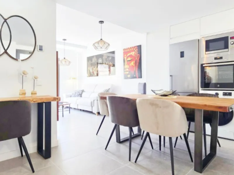 Penthouse for Sale in Torremolinos with Sea Views and Private Solarium