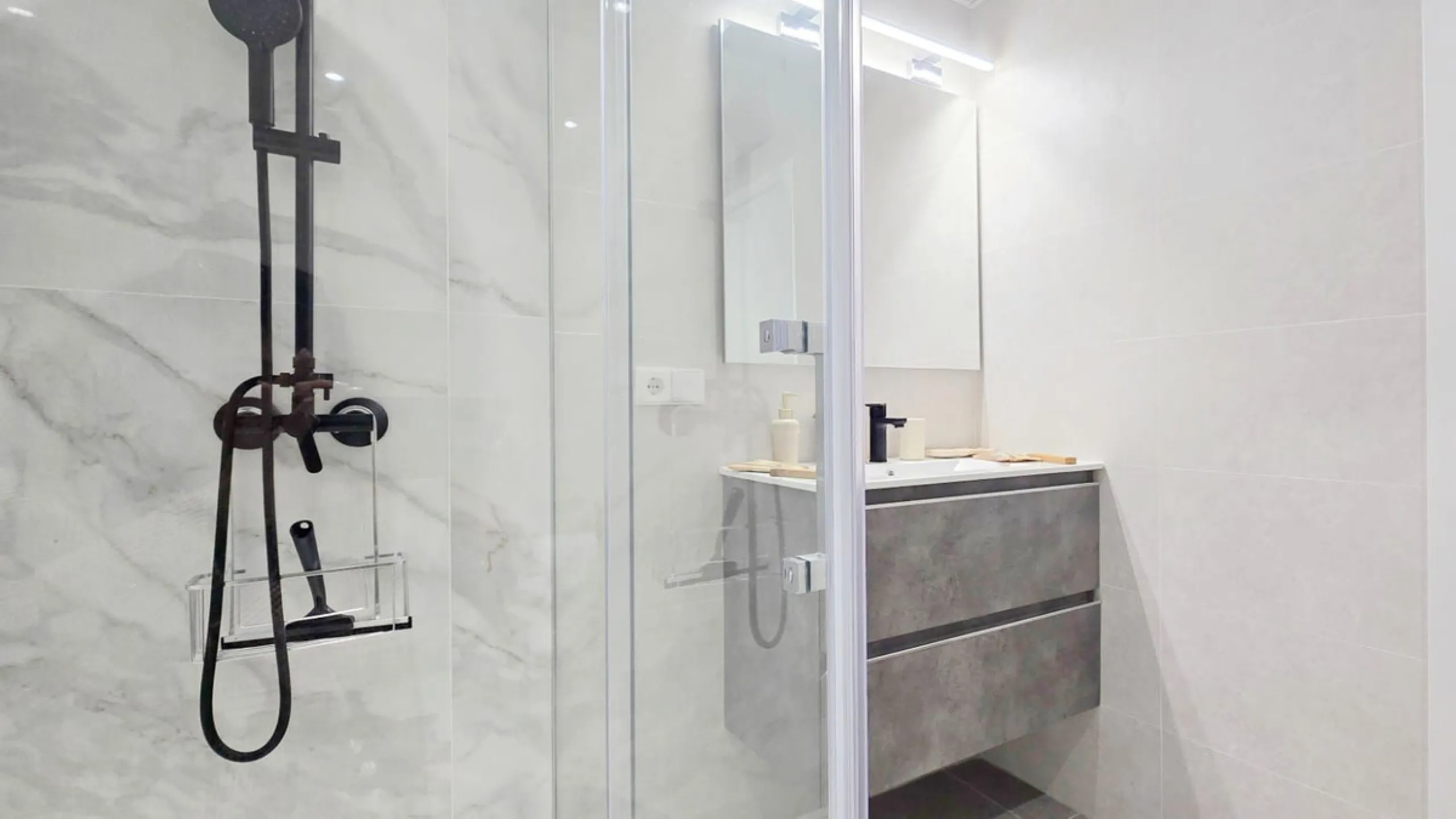 Penthouse for Sale in Torremolinos with Sea Views and Private Solarium