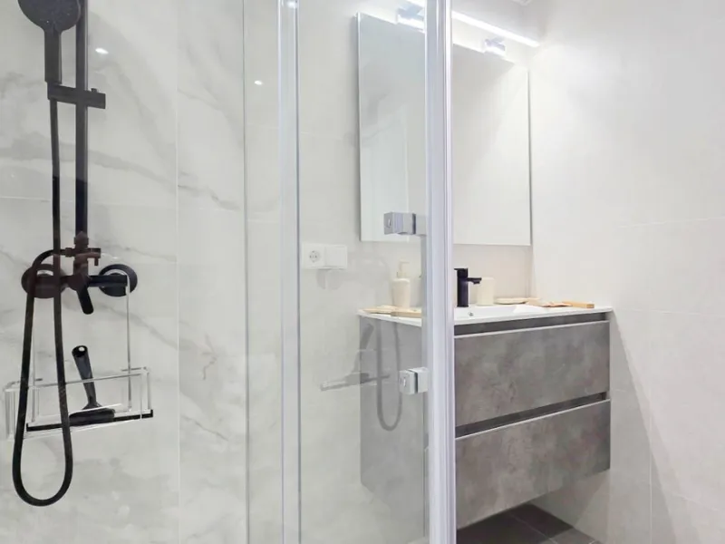 Penthouse for Sale in Torremolinos with Sea Views and Private Solarium