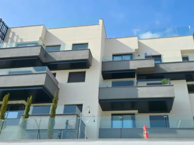 Penthouse for Sale in Torremolinos with Sea Views and Private Solarium