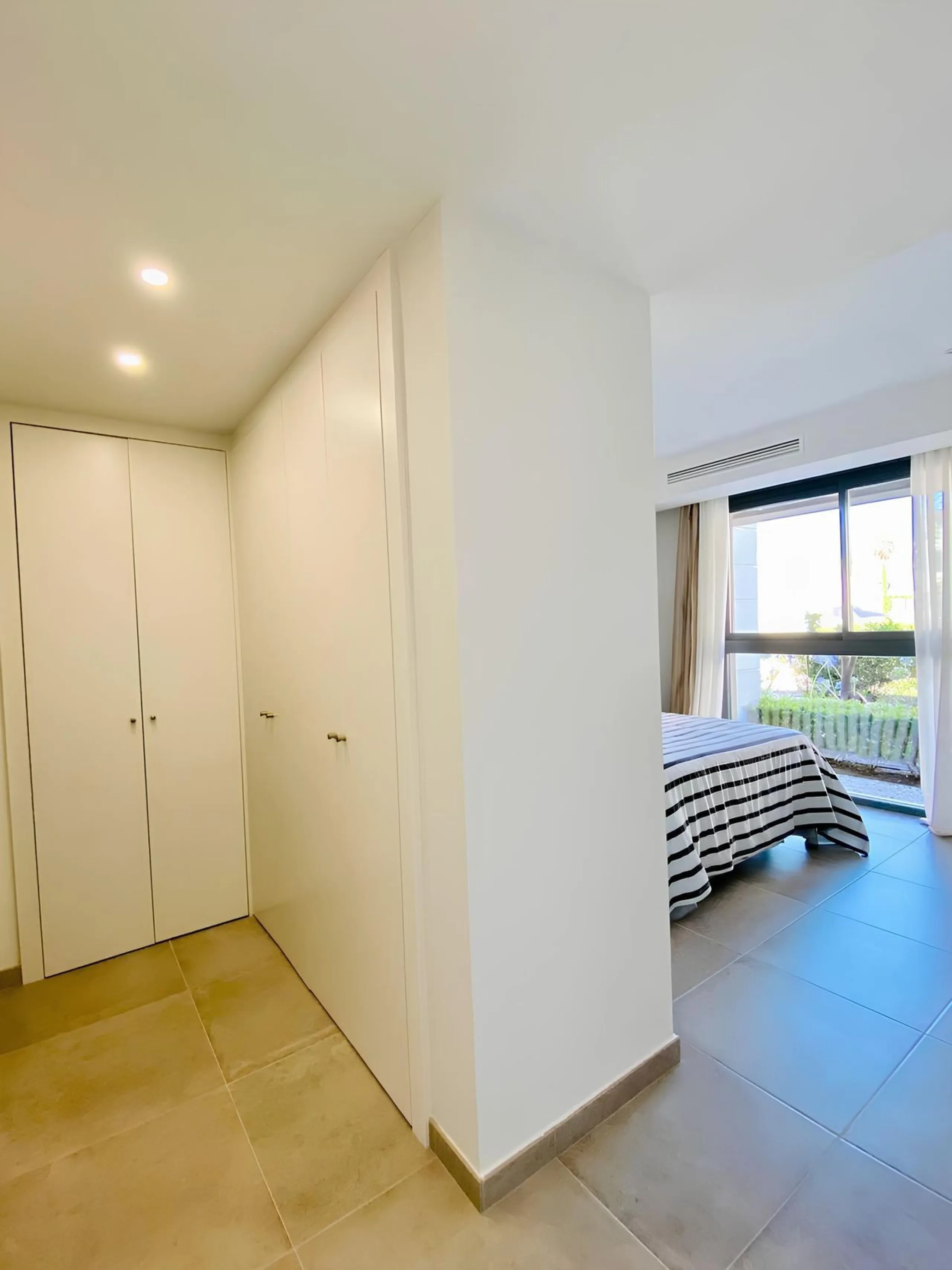 Welcome to this exclusive and elegant apartment that offers and spacious residence for you and your family.
