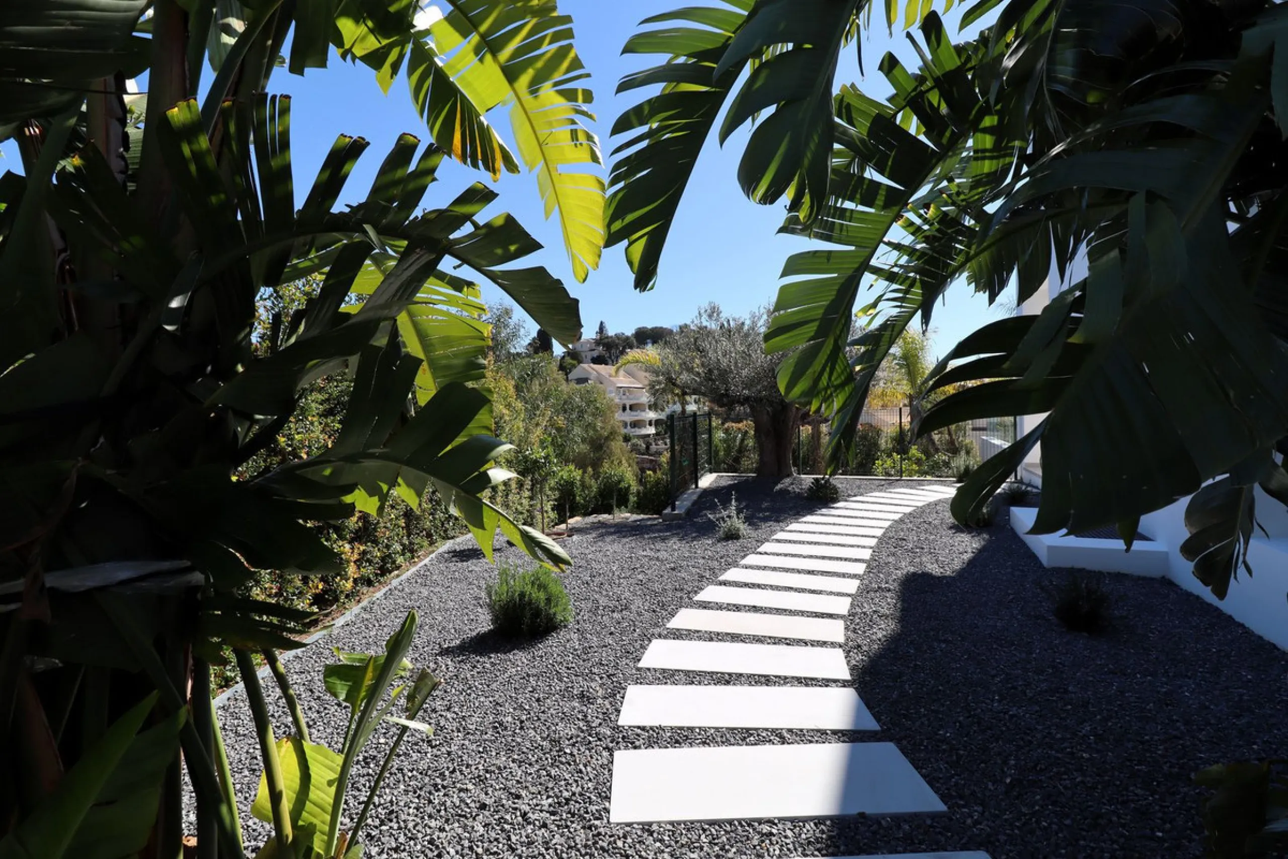 PANORAMIC-VIEW VILLA FOR SALE IN ELVIRIA | MARBELLA