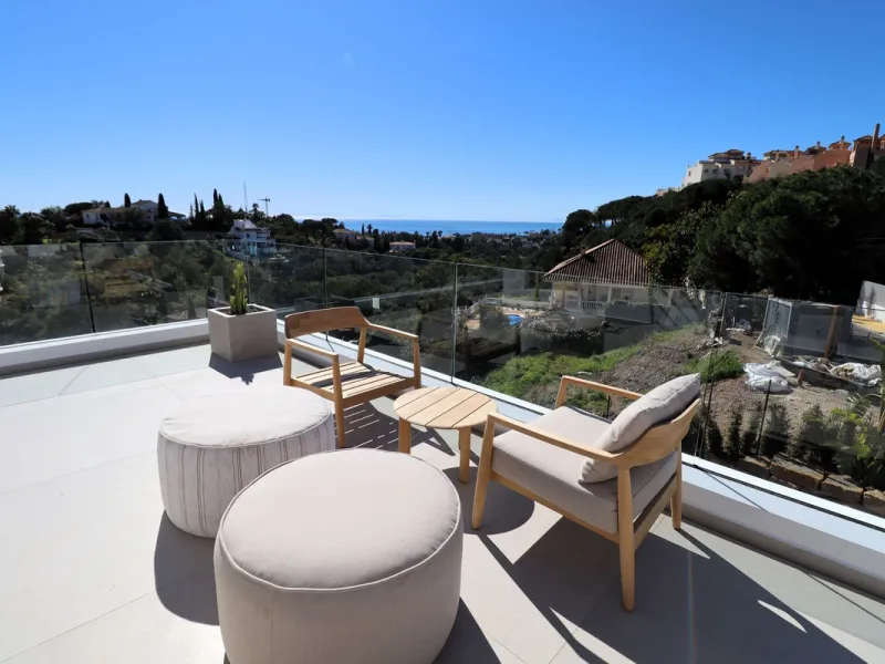 PANORAMIC-VIEW VILLA FOR SALE IN ELVIRIA | MARBELLA