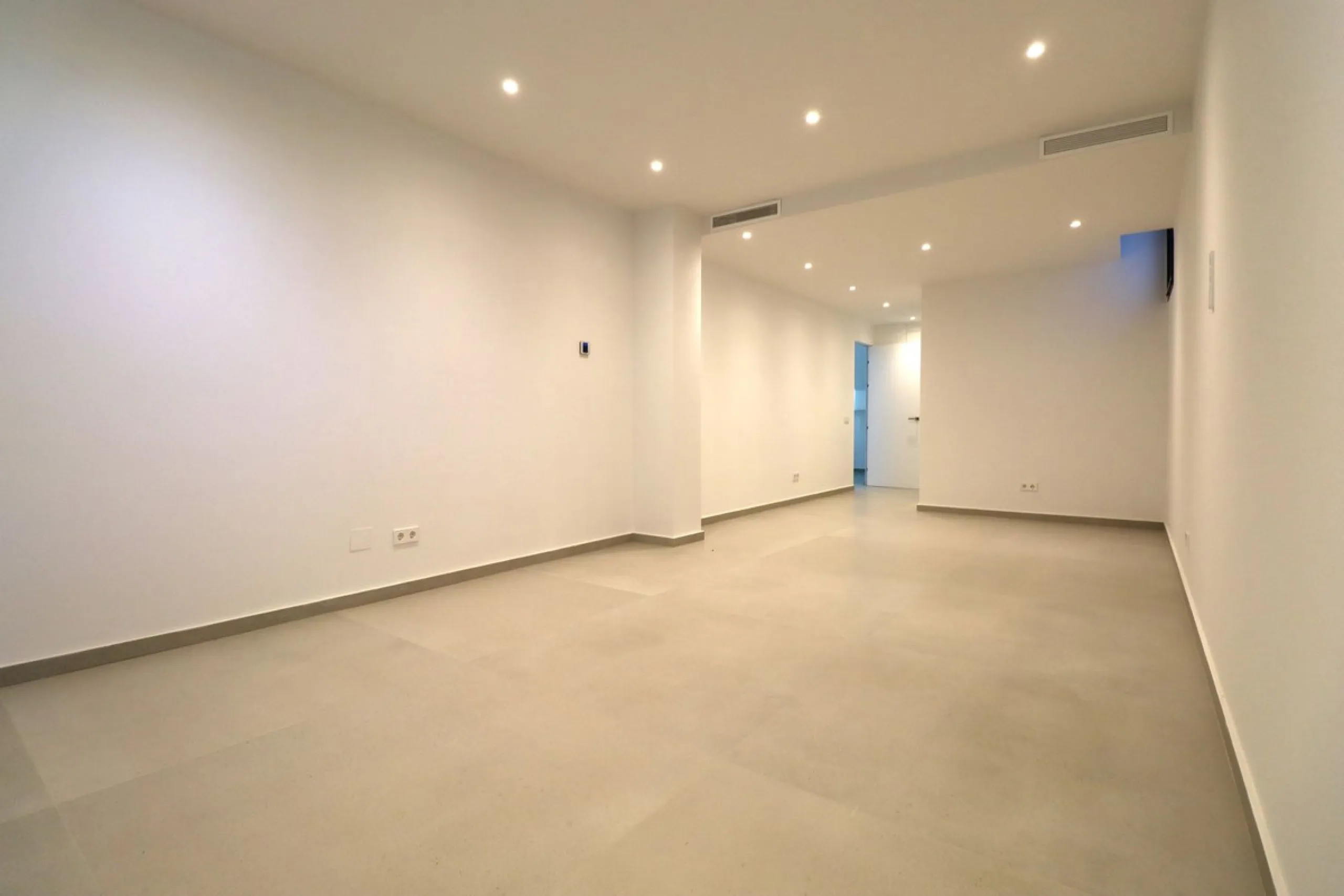PANORAMIC-VIEW VILLA FOR SALE IN ELVIRIA | MARBELLA