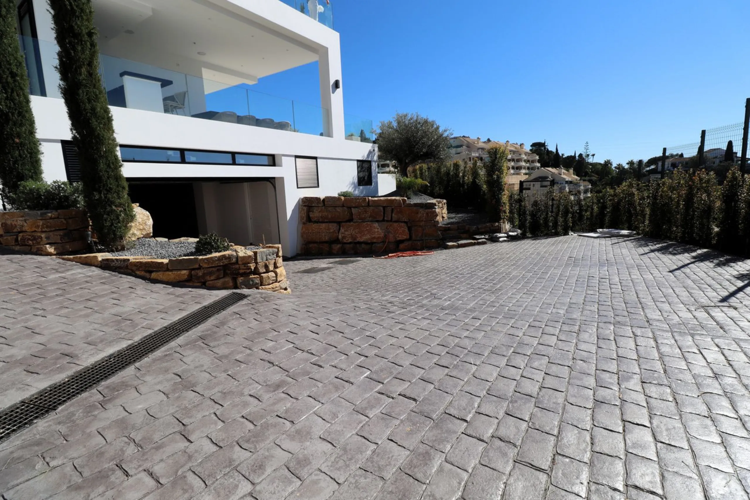 PANORAMIC-VIEW VILLA FOR SALE IN ELVIRIA | MARBELLA