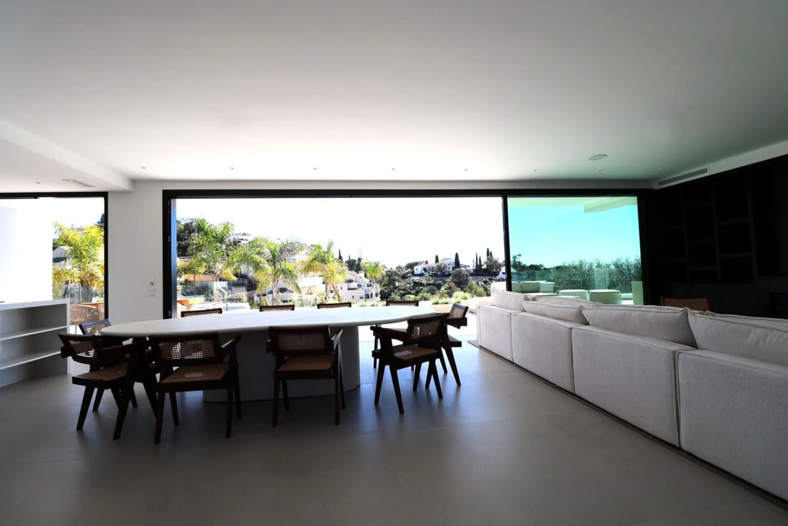 PANORAMIC-VIEW VILLA FOR SALE IN ELVIRIA | MARBELLA
