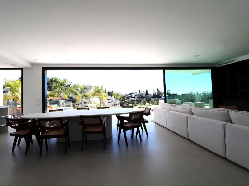 PANORAMIC-VIEW VILLA FOR SALE IN ELVIRIA | MARBELLA