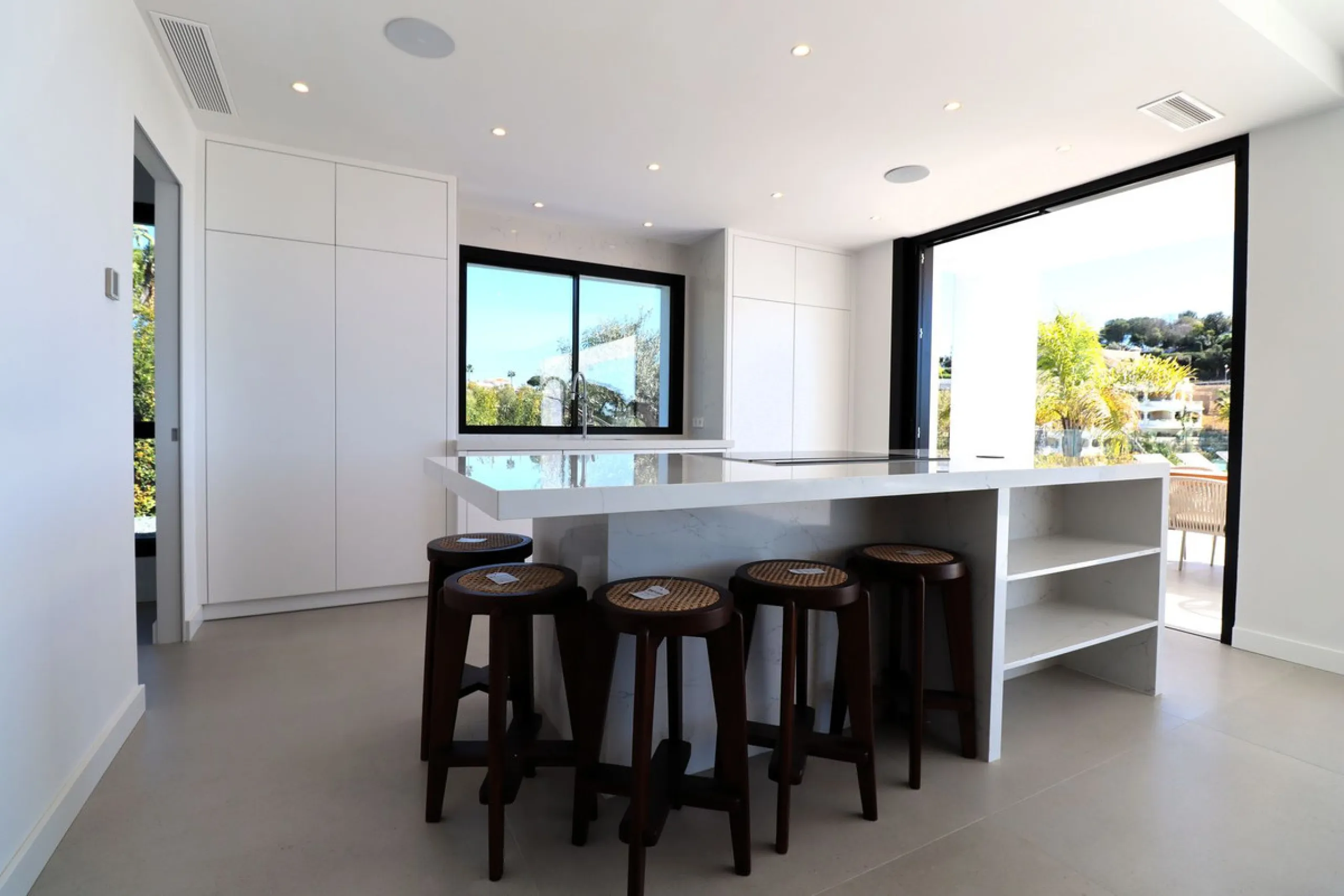 PANORAMIC-VIEW VILLA FOR SALE IN ELVIRIA | MARBELLA