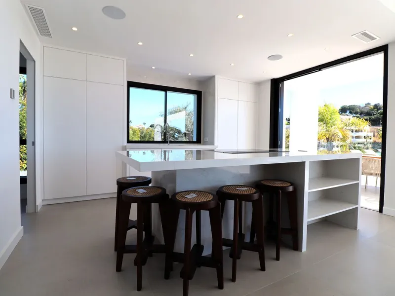 PANORAMIC-VIEW VILLA FOR SALE IN ELVIRIA | MARBELLA