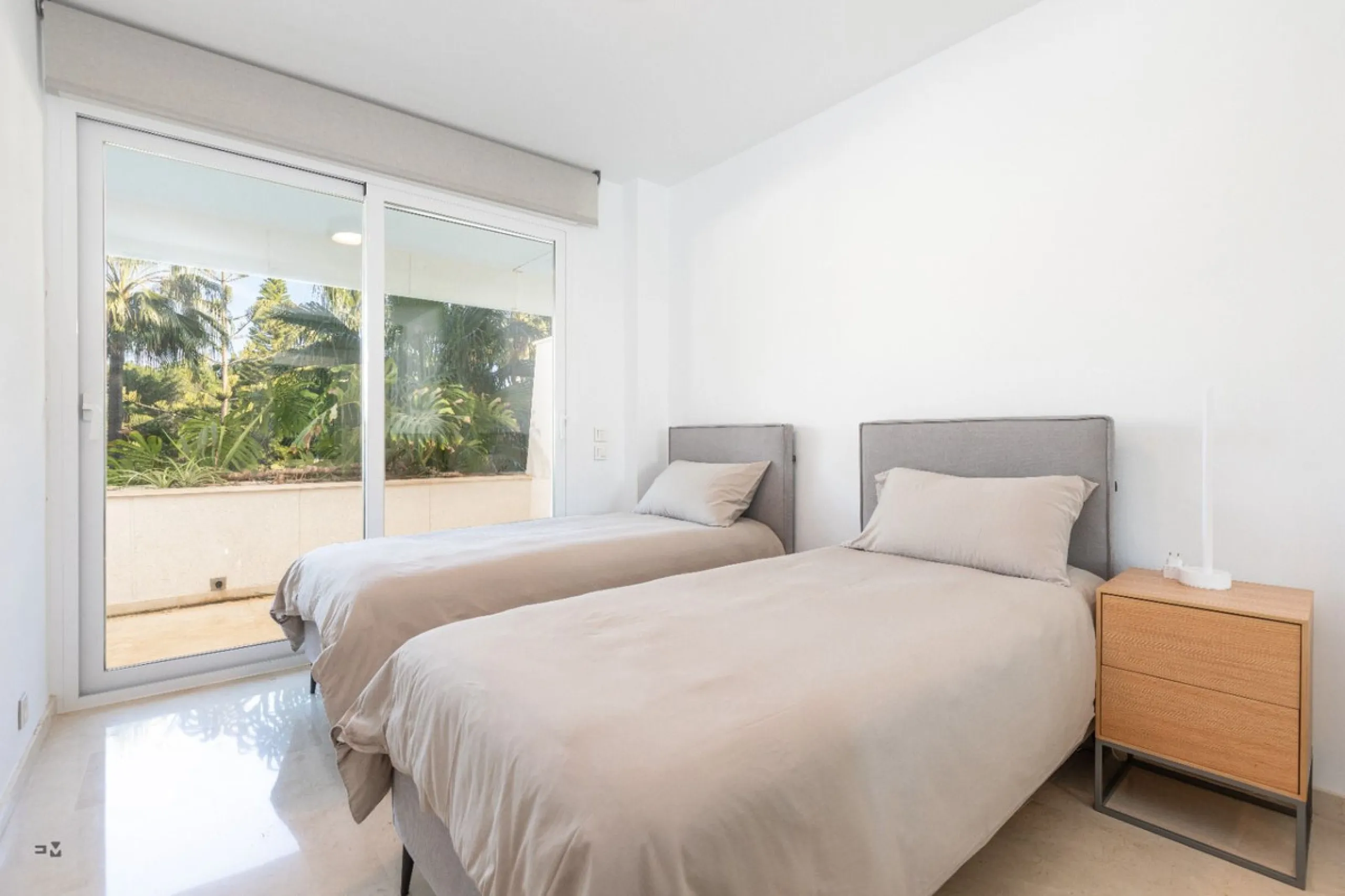 Exclusive Seafront Apartment on the Costa del Sol – A Mediterranean Paradise!
