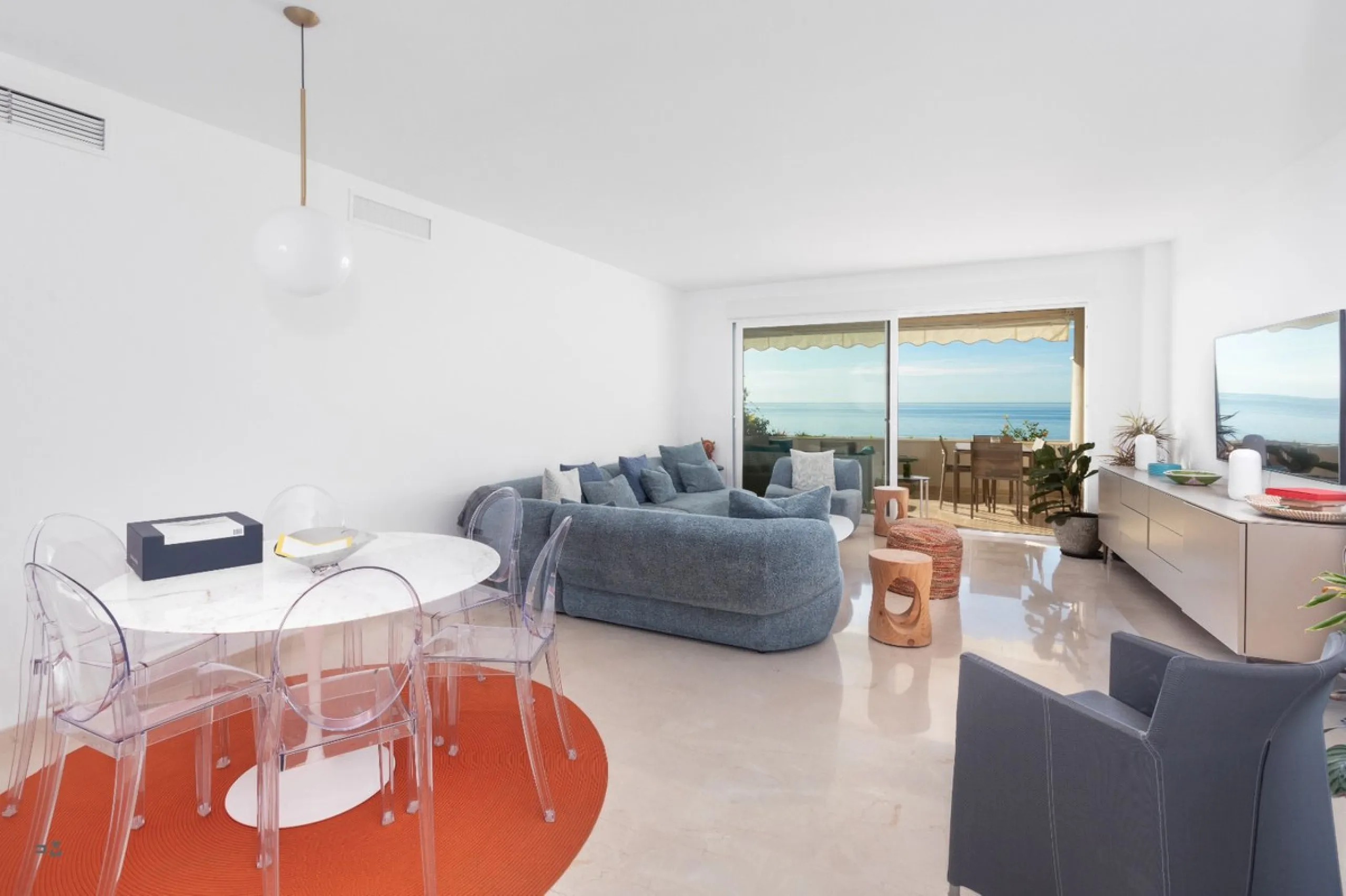 Exclusive Seafront Apartment on the Costa del Sol – A Mediterranean Paradise!