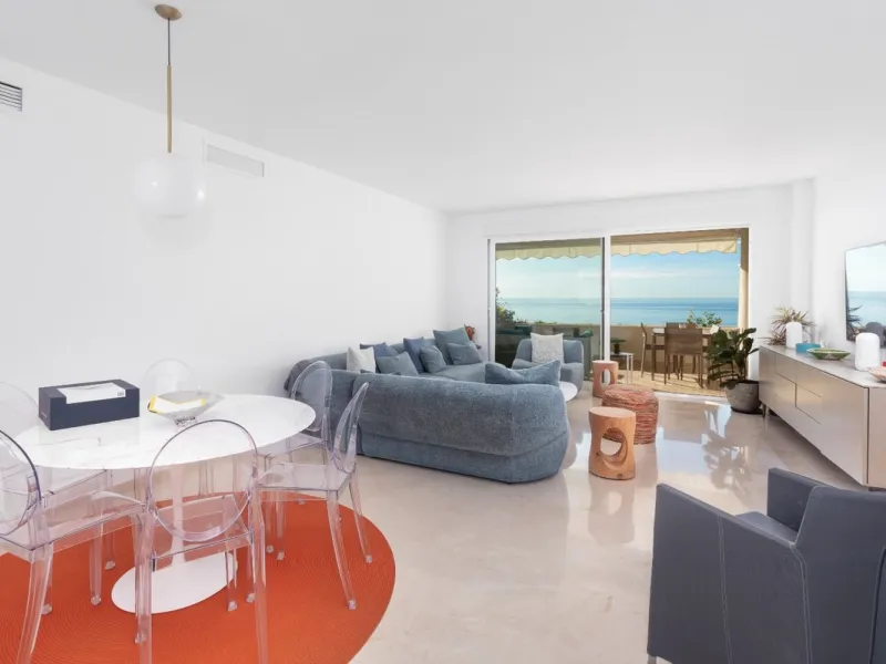 Exclusive Seafront Apartment on the Costa del Sol – A Mediterranean Paradise!