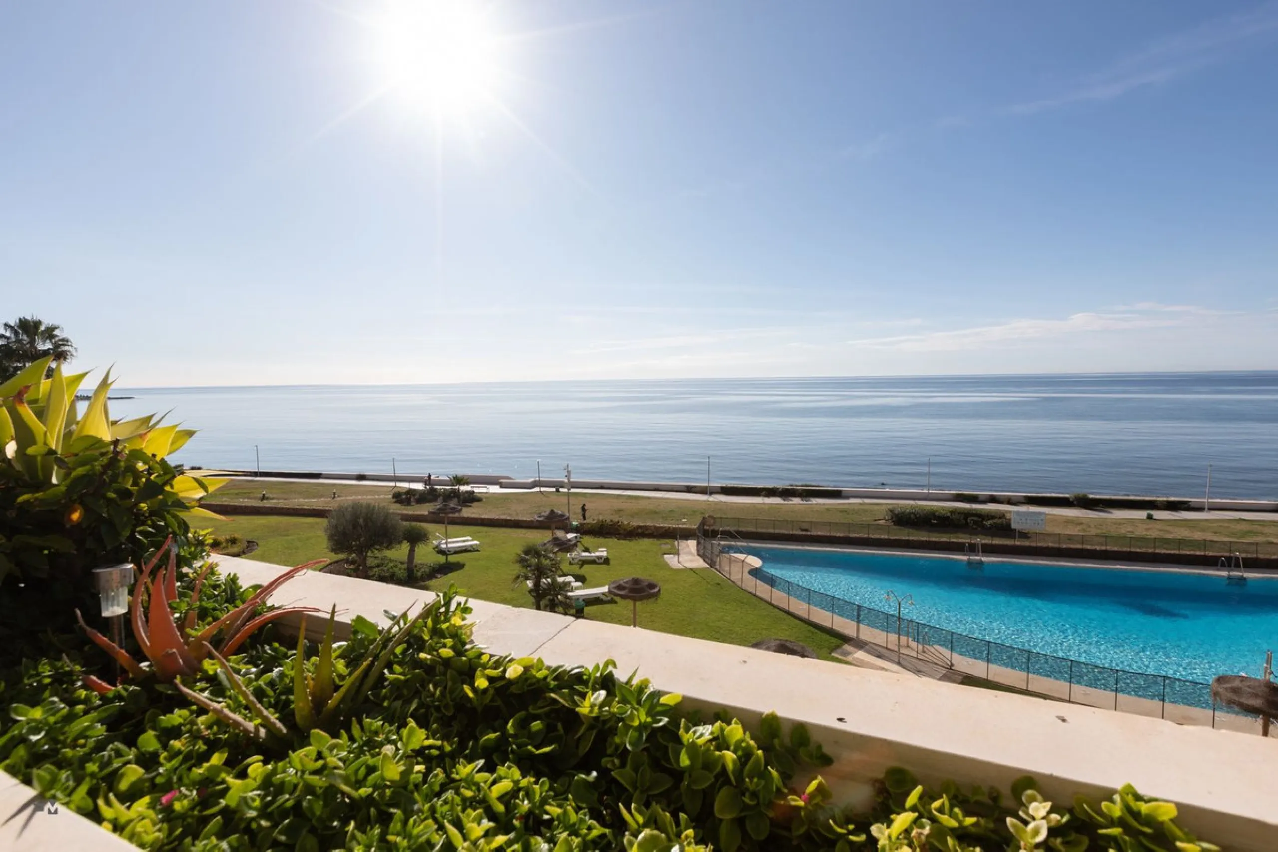 Exclusive Seafront Apartment on the Costa del Sol – A Mediterranean Paradise!