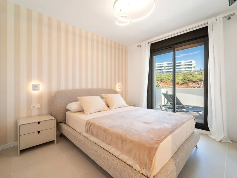 THE APARTMENT IS NOW RENTED FOR LONG TERM. IT CAN BE PURCHASED WITH THE CURRENT LEASE CONTRACT.