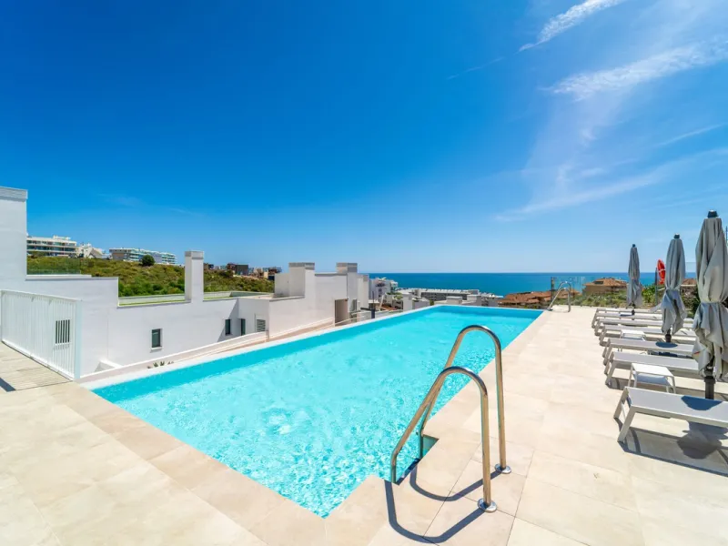 THE APARTMENT IS NOW RENTED FOR LONG TERM. IT CAN BE PURCHASED WITH THE CURRENT LEASE CONTRACT.