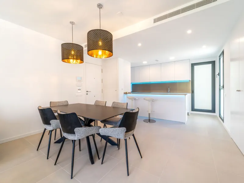 THE APARTMENT IS NOW RENTED FOR LONG TERM. IT CAN BE PURCHASED WITH THE CURRENT LEASE CONTRACT.