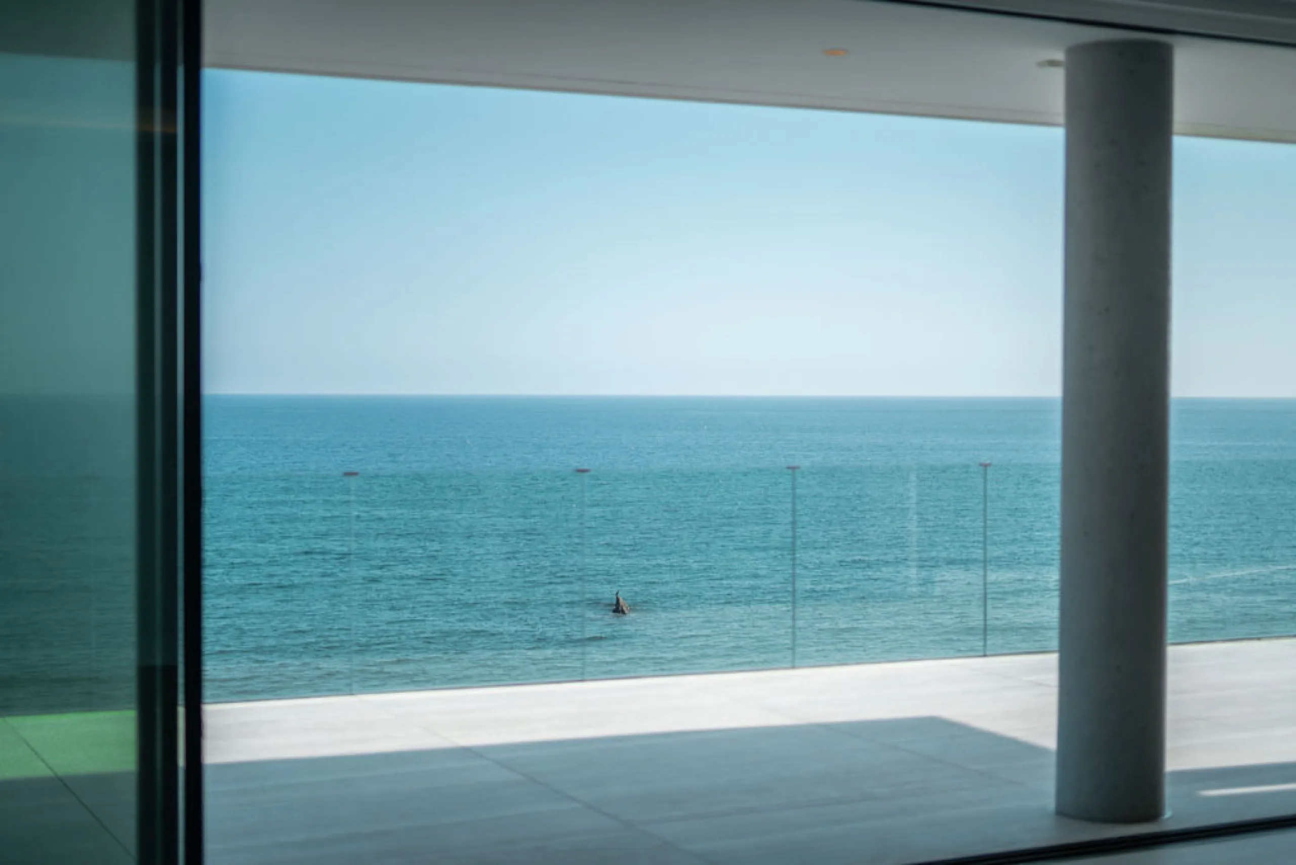 Apartment - Penthouse Duplex в продаже в Estepona, Málaga. В доме 4 спален и 5 ванных комнат. Площадь дома 199 м²