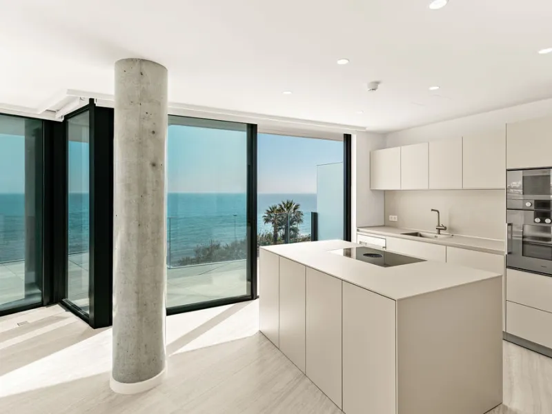 Apartment - Penthouse Duplex в продаже в Estepona, Málaga. В доме 4 спален и 5 ванных комнат. Площадь дома 199 м²