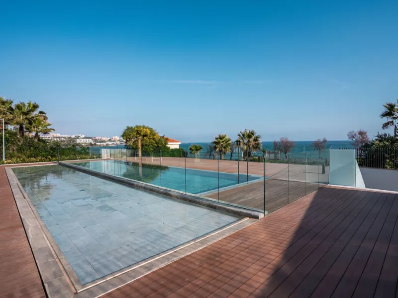 Apartment - Penthouse Duplex в продаже в Estepona, Málaga. В доме 4 спален и 5 ванных комнат. Площадь дома 199 м²