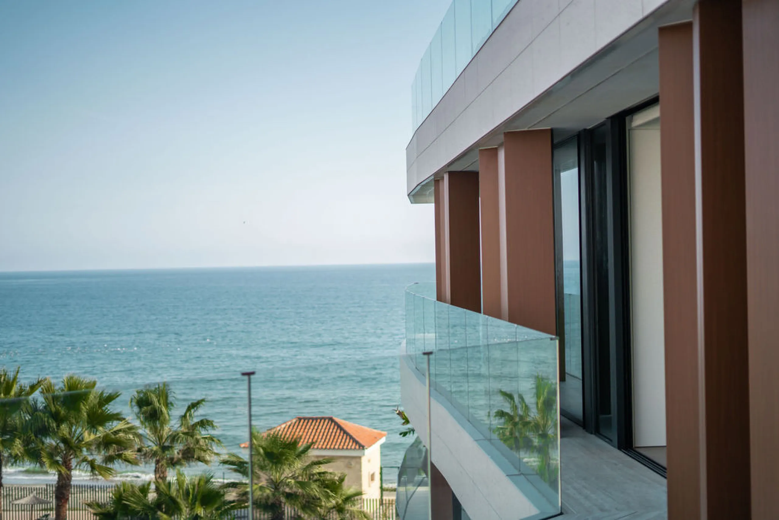 Apartment - Penthouse Duplex в продаже в Estepona, Málaga. В доме 4 спален и 5 ванных комнат. Площадь дома 199 м²