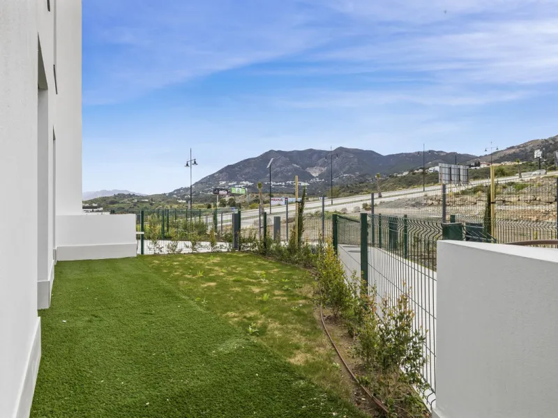 EXCLUSIVE GARDEN VILLA | 3 BEDROOMS | PRIVATE GARDEN | RENTAL LICENSE | HIGUERÓN